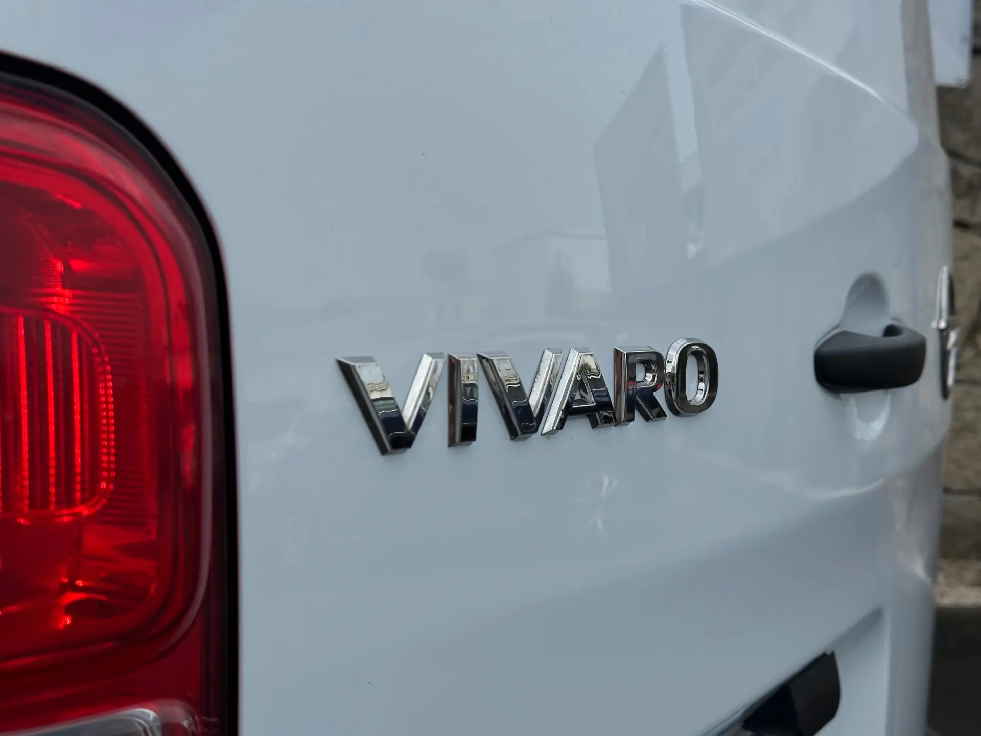 Opel Vivaro 2.0 CDTi L3H1 10