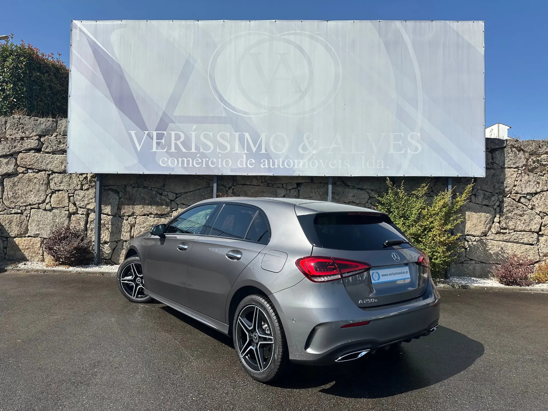 Mercedes-Benz A 250 e 8G-DCT AMG Line Advanced Plus 2