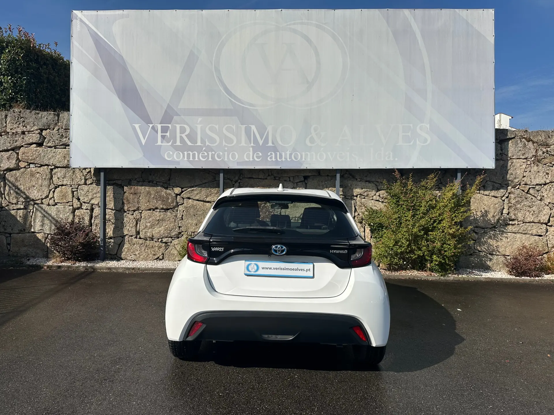 Toyota Yaris 1.5 HDF Business 14