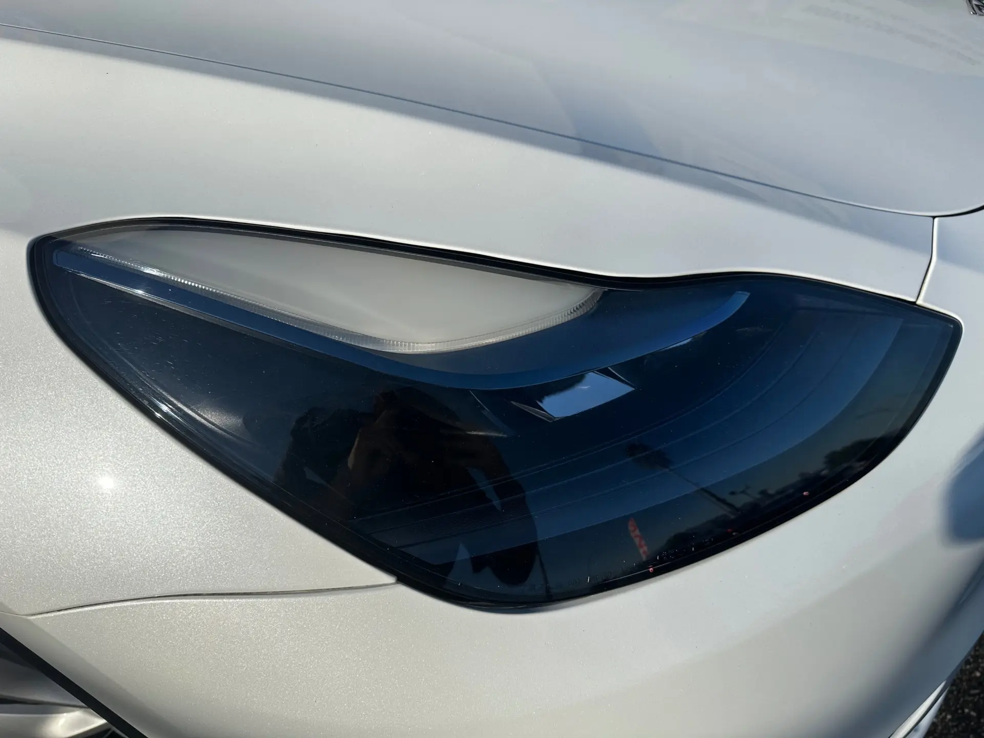 Tesla Model Y RWD 4