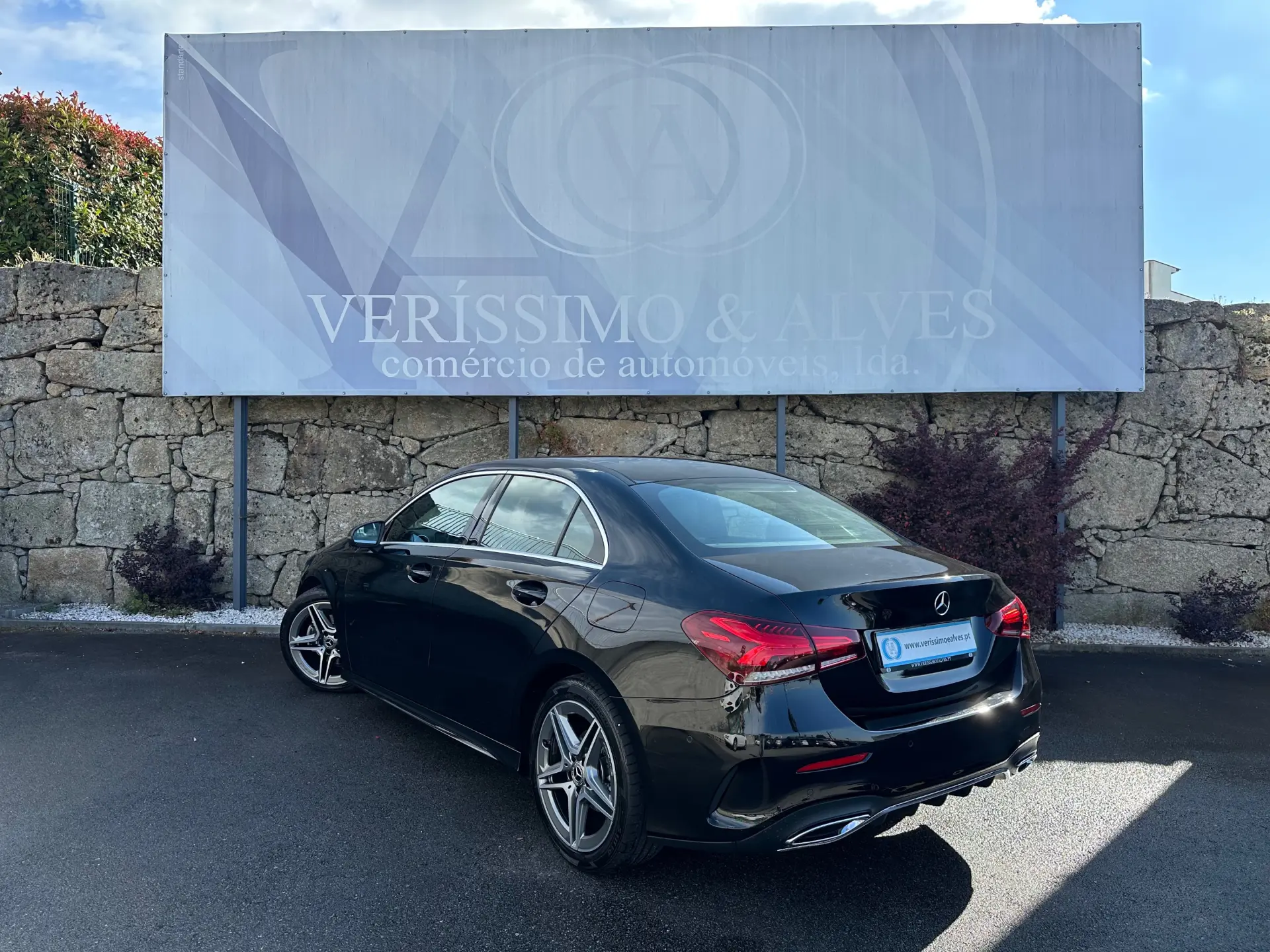 Mercedes-Benz A 180 Limousine d AMG Line Aut. 2