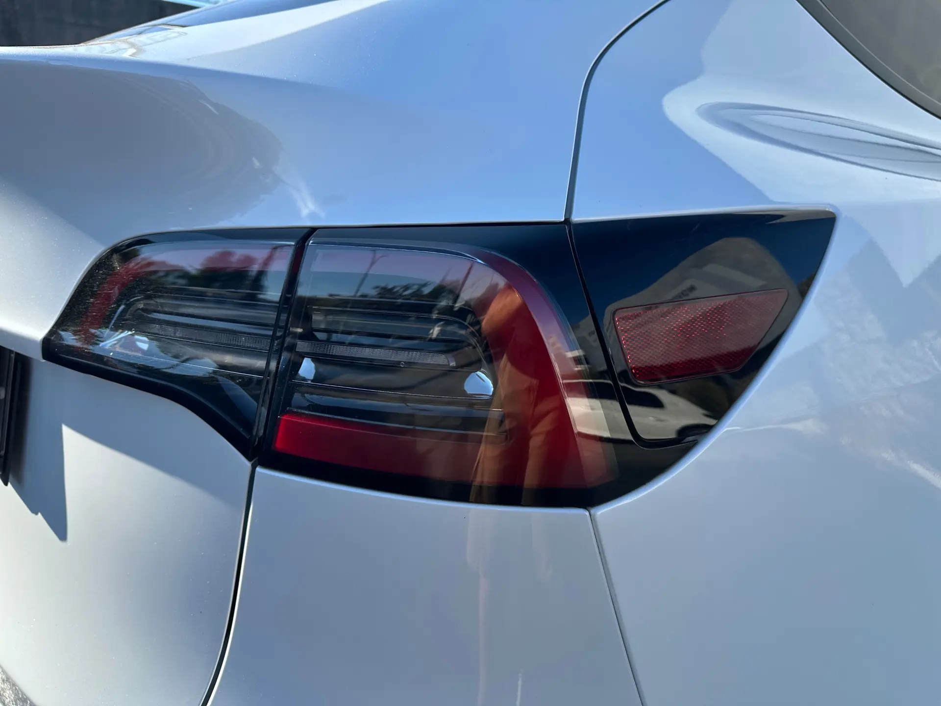 Tesla Model Y RWD 5