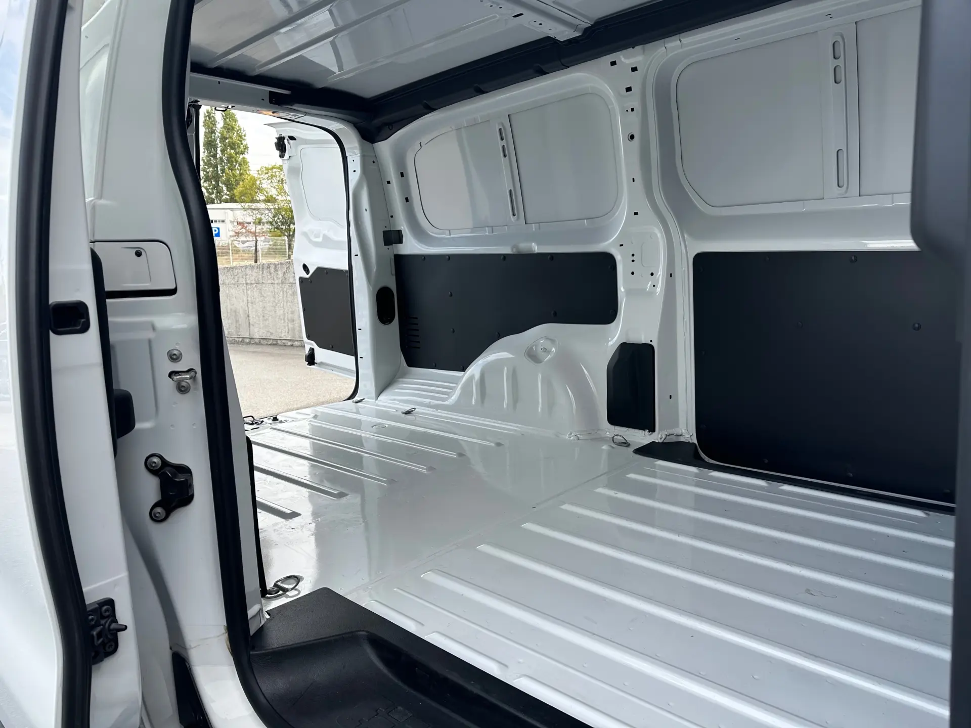Opel Vivaro 2.0 CDTi L3H1 23