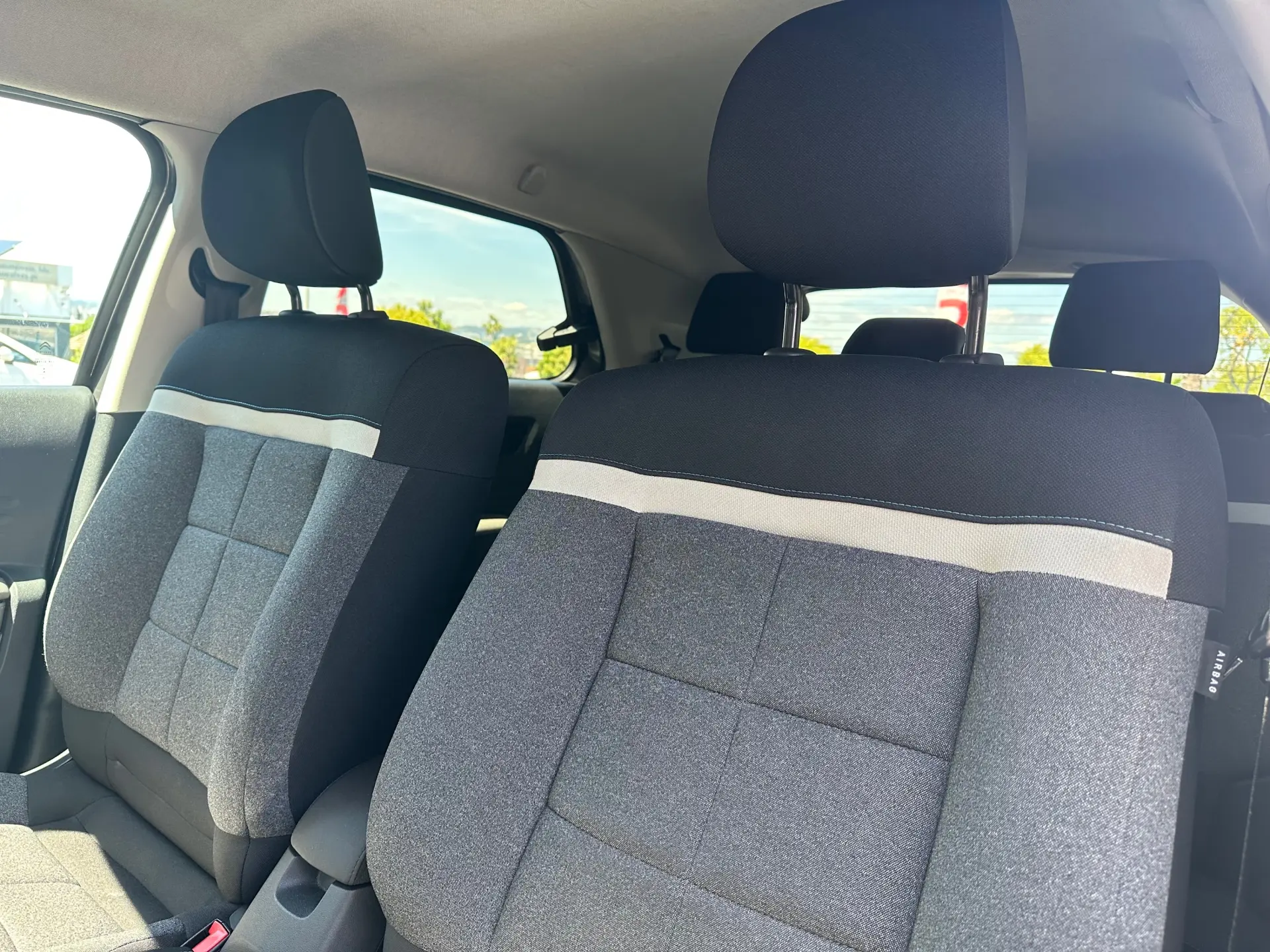 Citroen C4 Cactus 1.2 PureTech Shine Pack 21