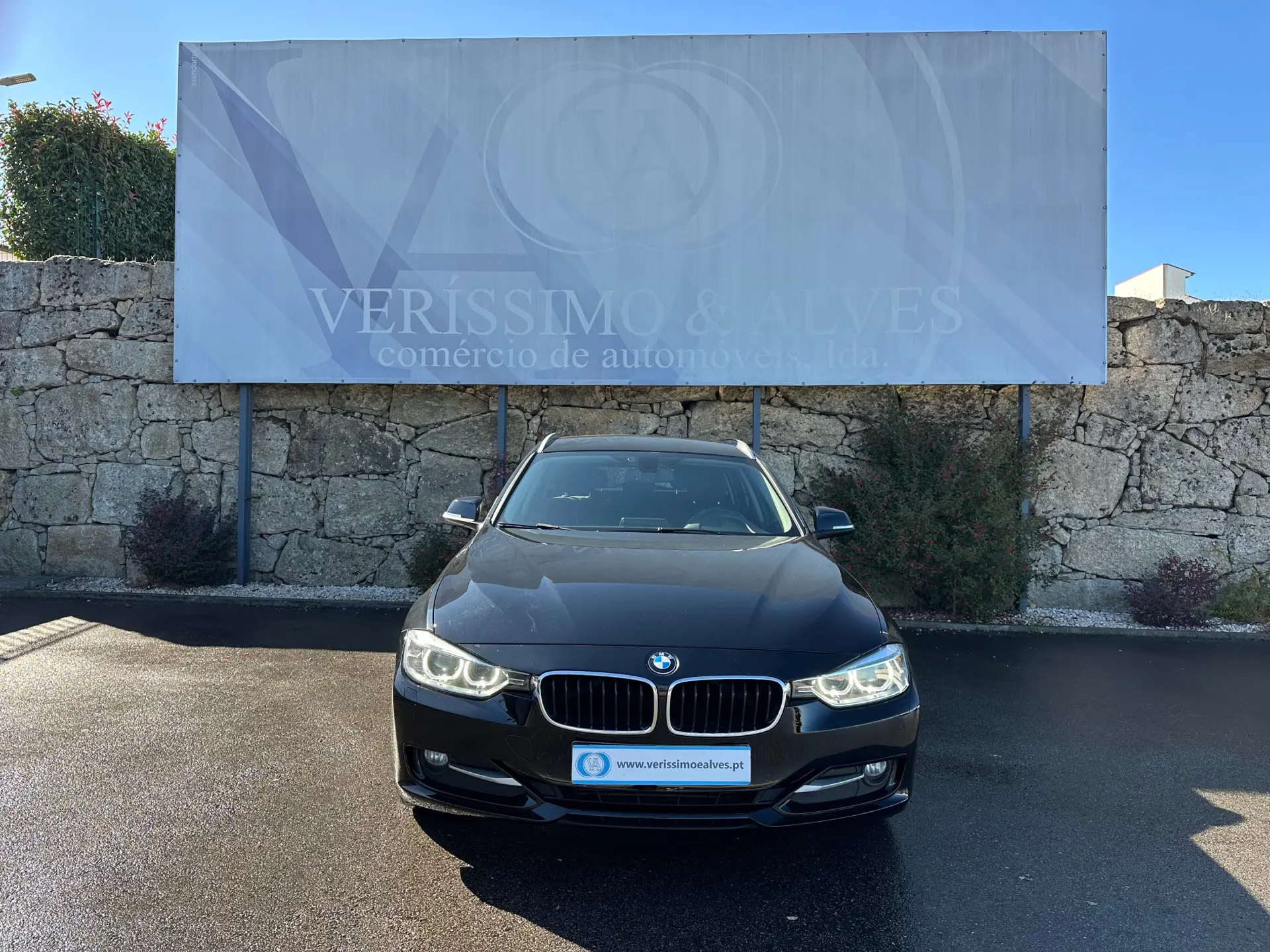 BMW 318 d Line Sport 8
