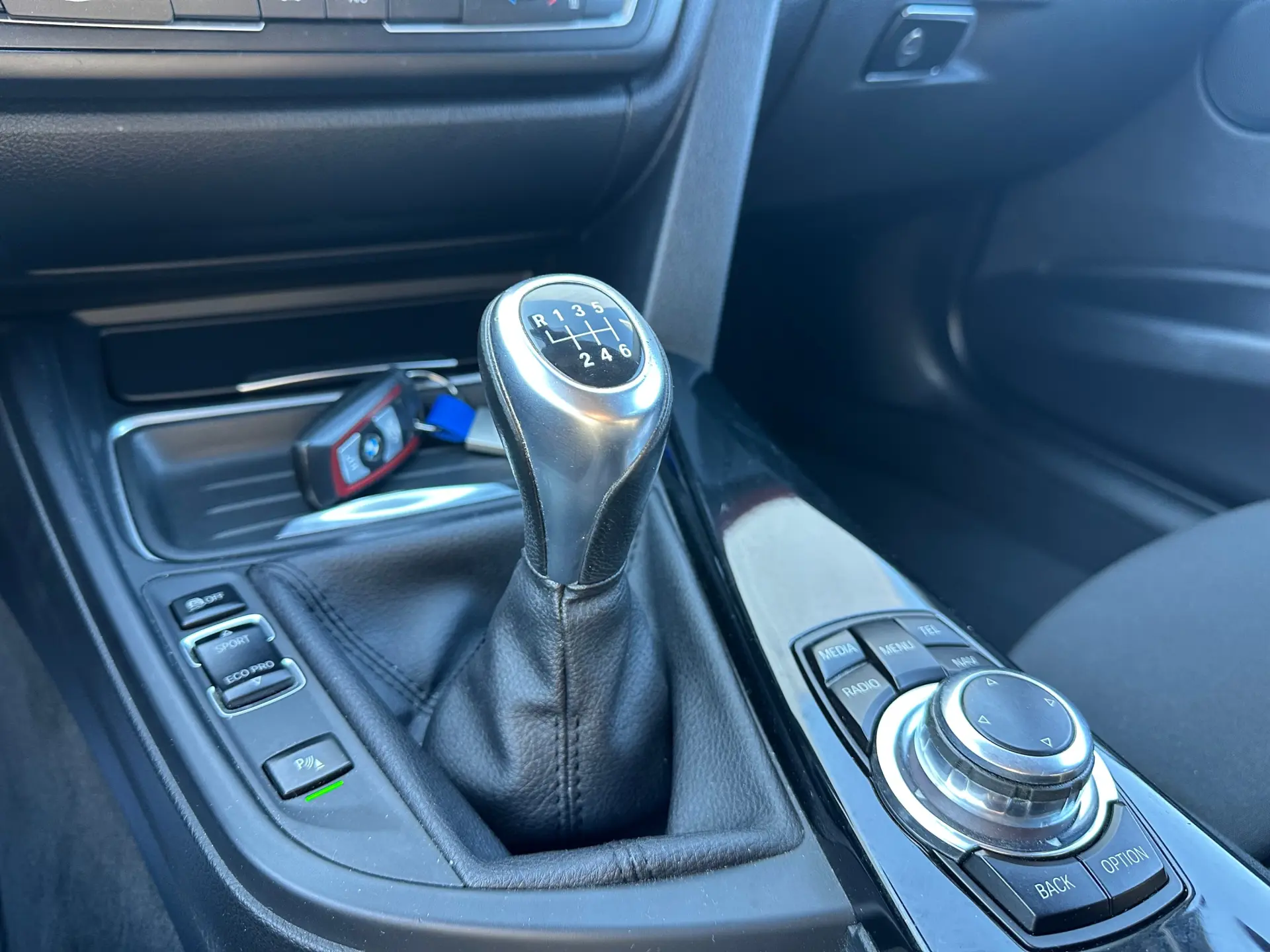 BMW 318 d Line Sport 17