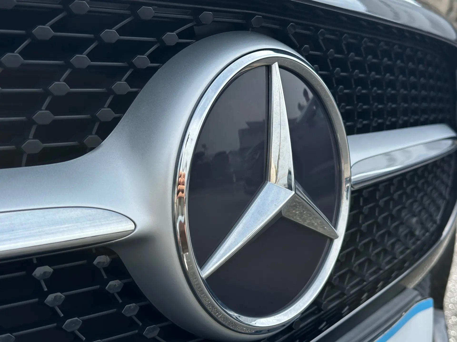Mercedes-Benz A 250 e Style Plus 4