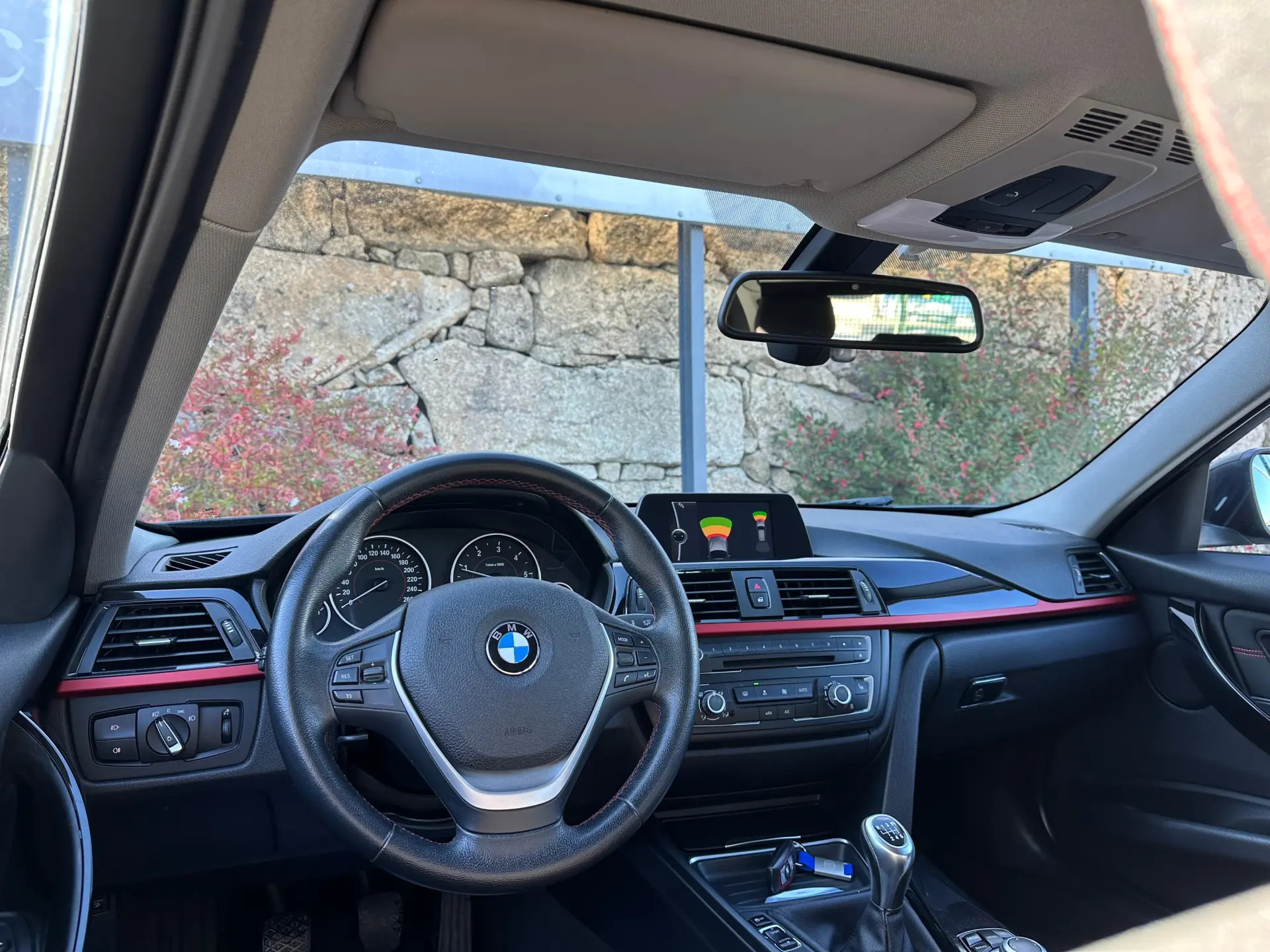 BMW 318 d Line Sport 3