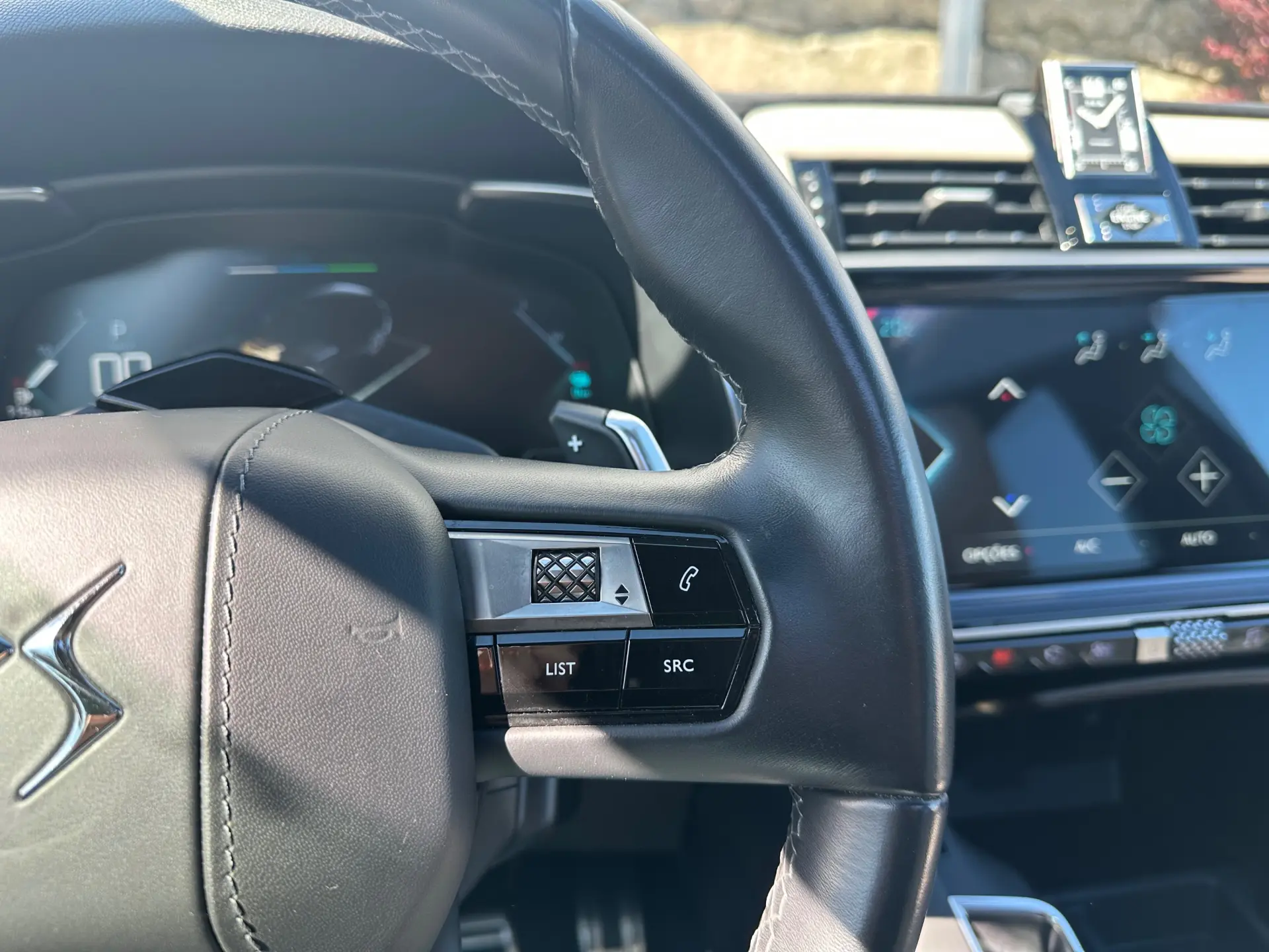 DS DS7 Crossback E-Tense Rivoli EAT8 24