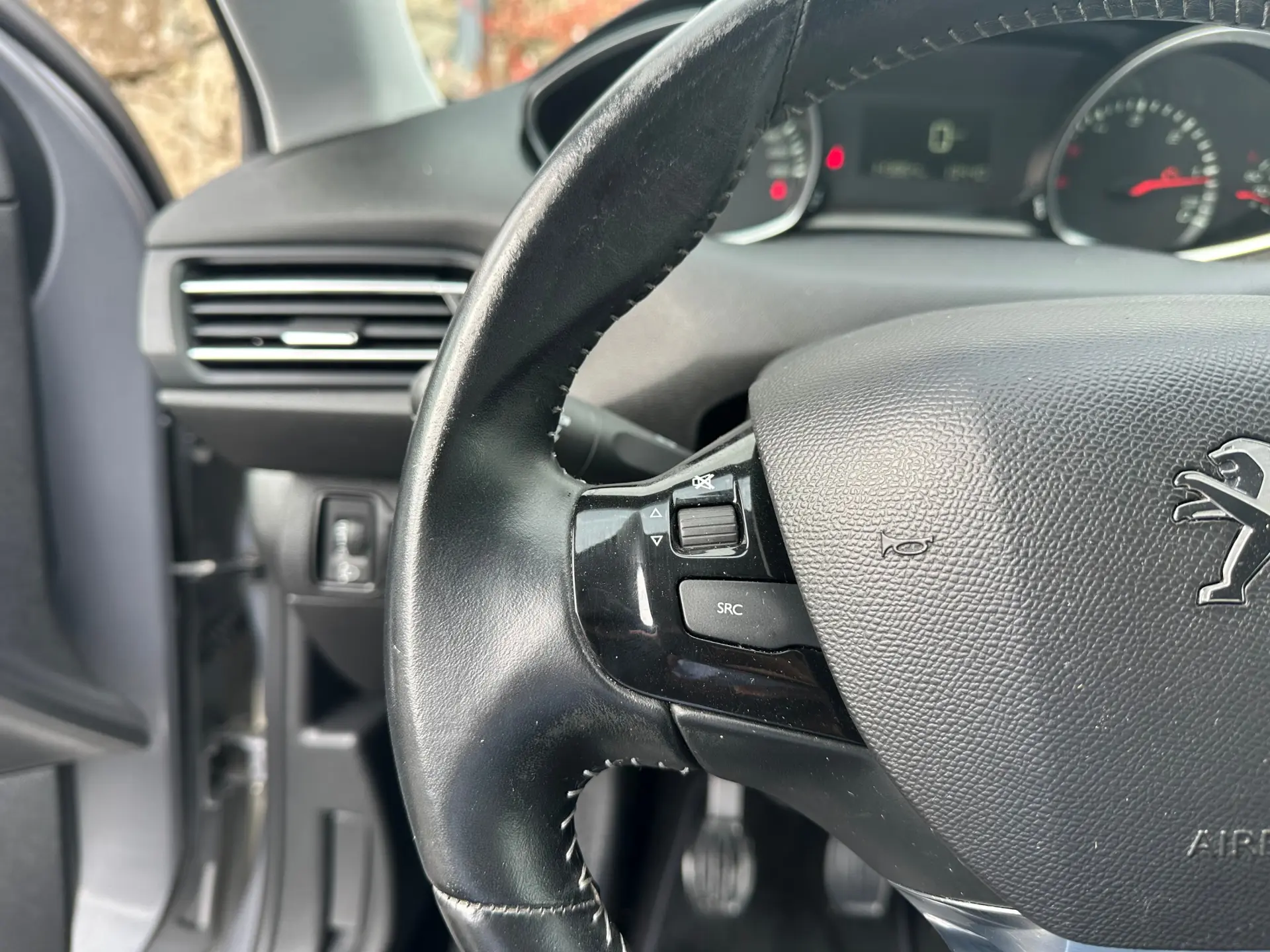 Peugeot 308 SW 1.5 BlueHDi Style 18