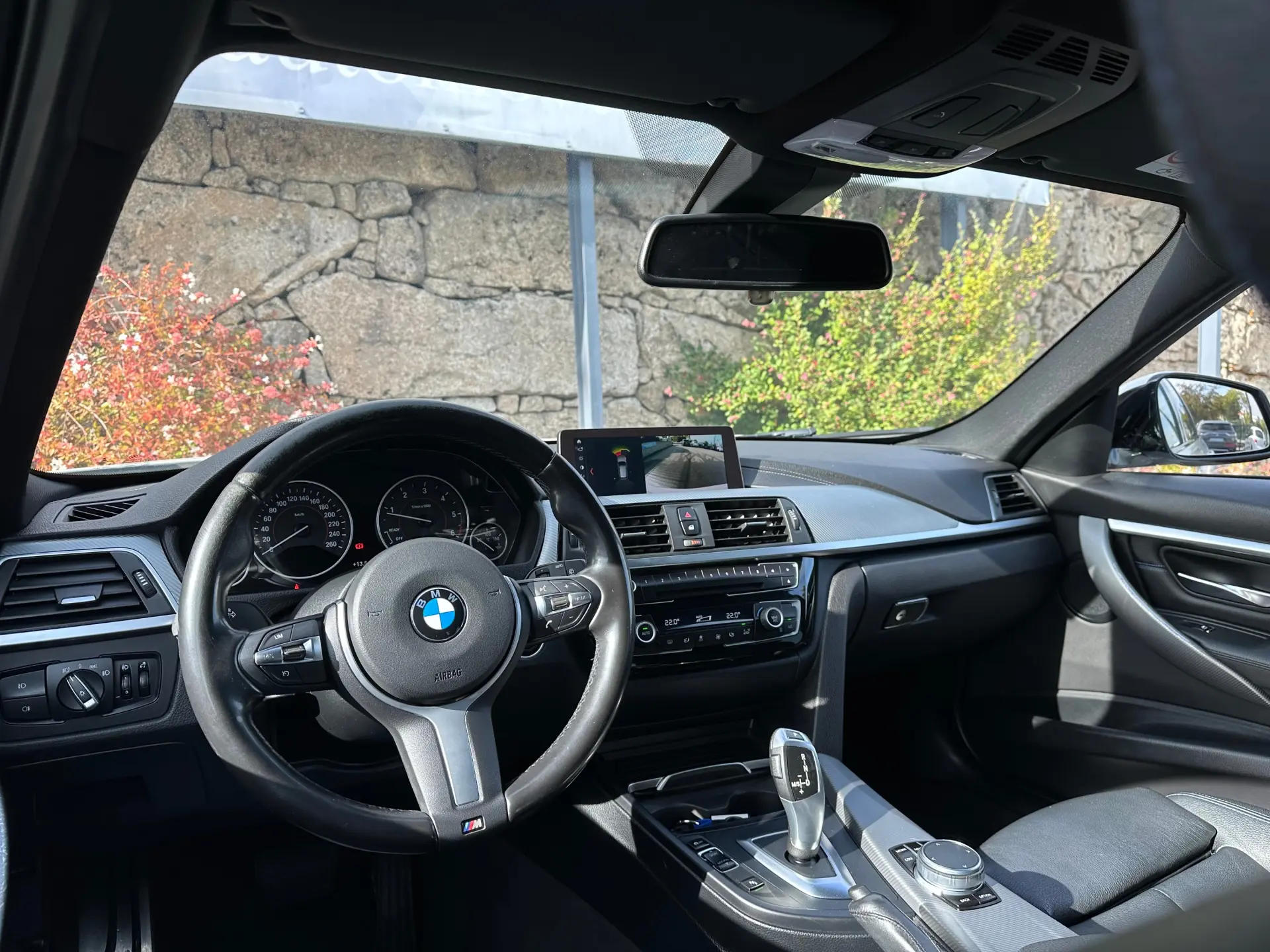 BMW 318 d Pack M Auto 3