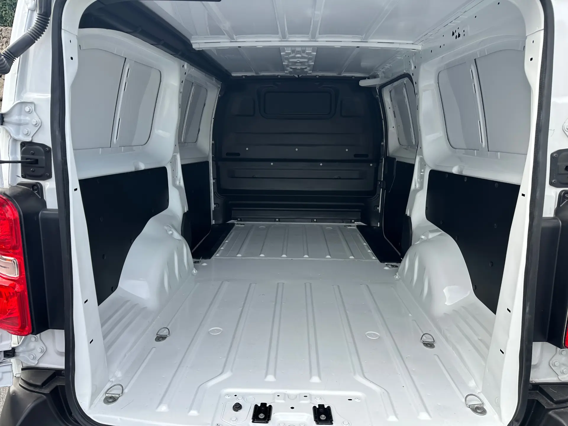 Opel Vivaro 2.0 CDTi L3H1 19