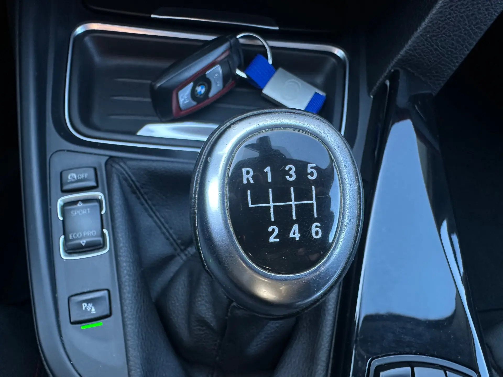 BMW 318 d Line Sport 23