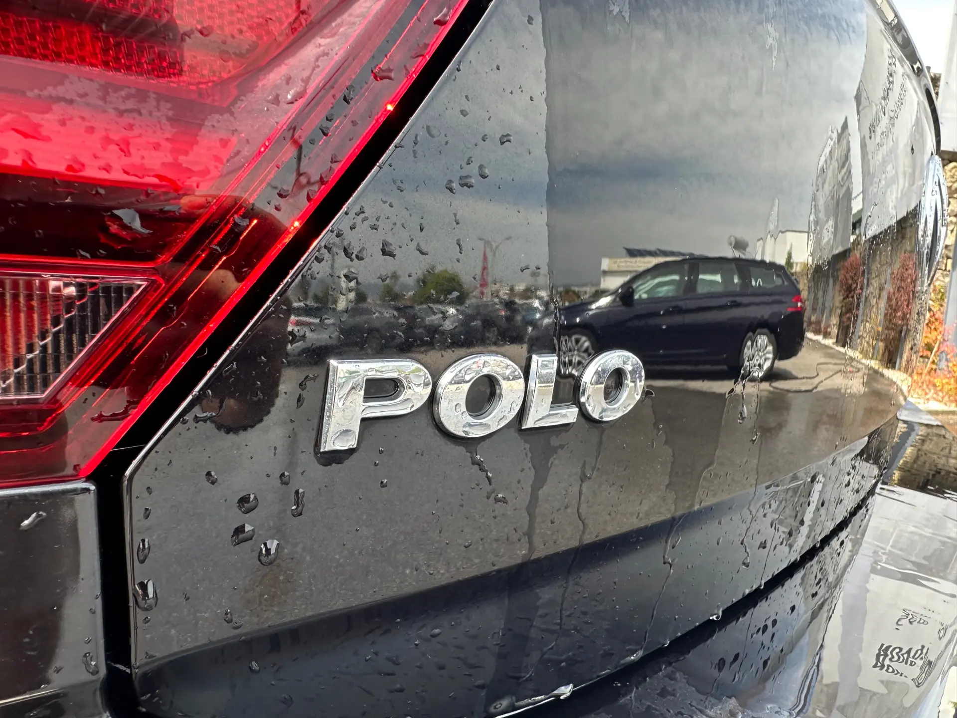 Volkswagen Polo 1.6 TDI Confortline 12