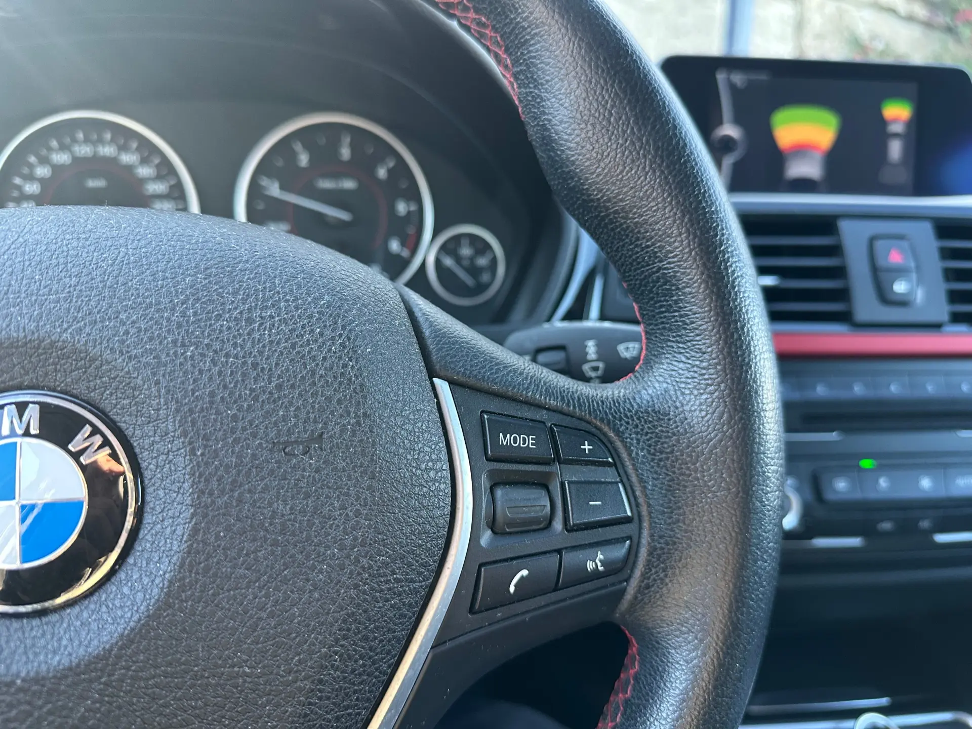 BMW 318 d Line Sport 19