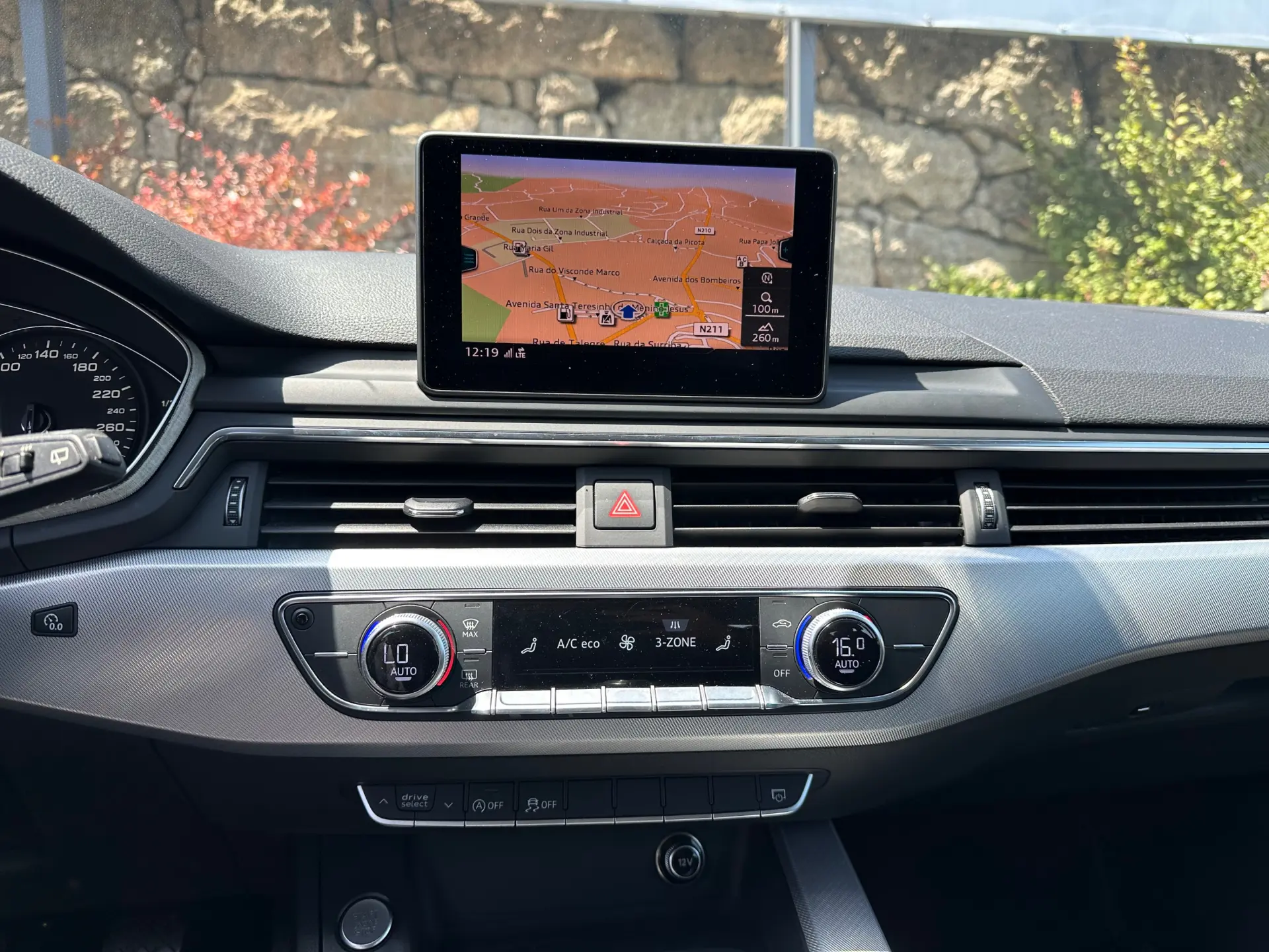 Audi A4 Avant 2.0 TDI S-line 17