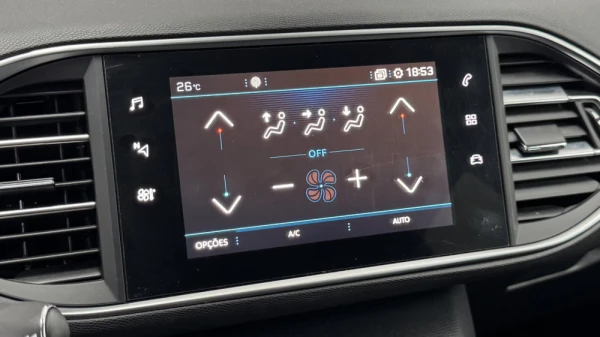 Peugeot 308 1.2 PureTech Style 25