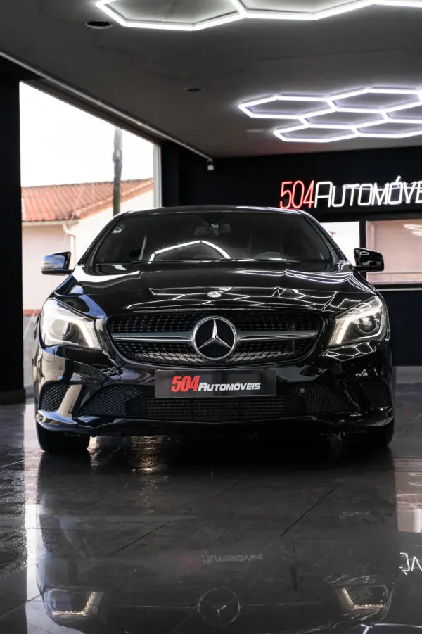 Mercedes-Benz CLA 200 d Urban 4
