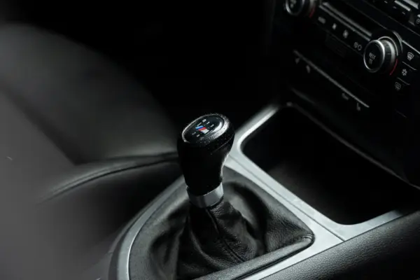 BMW 120 d DPF Edition Sport 17