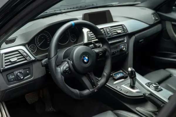 BMW 318 d Auto Pack M 24