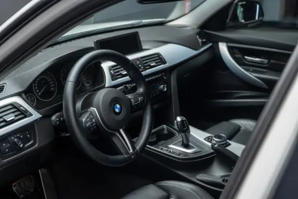 BMW 320 d Sport-Aut. 15