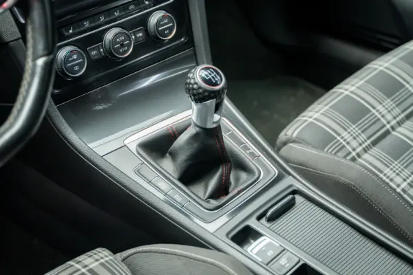 Volkswagen Golf 2.0 TDi GTD 17