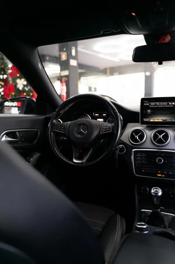 Mercedes-Benz CLA 200 d Urban 18