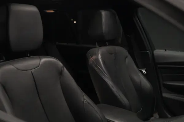 BMW 318 d Auto Pack M 14
