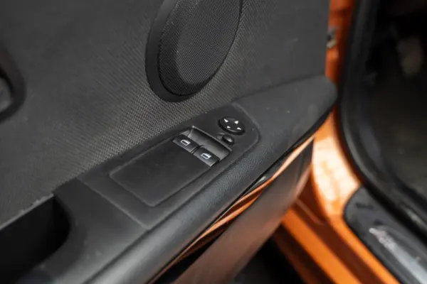 BMW 320 d Coupe 14