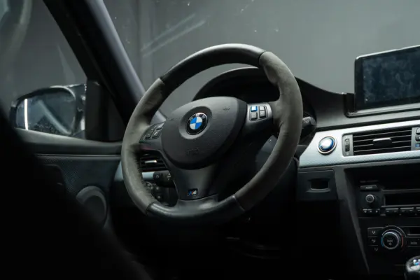 BMW 318 d Pack M 24