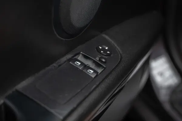 BMW 320 d Coupe 13
