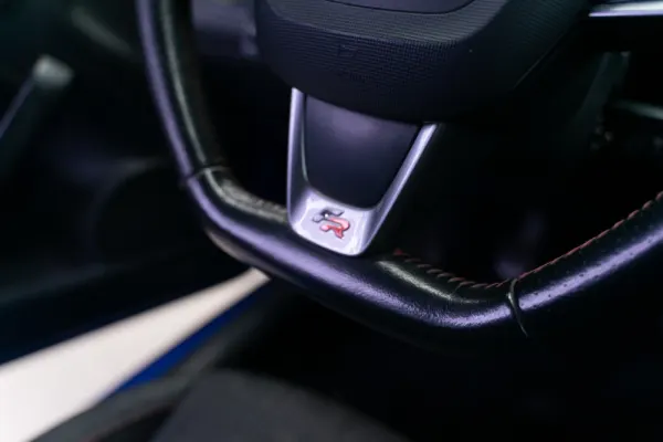 SEAT Ibiza 1.6 TDI FR 18