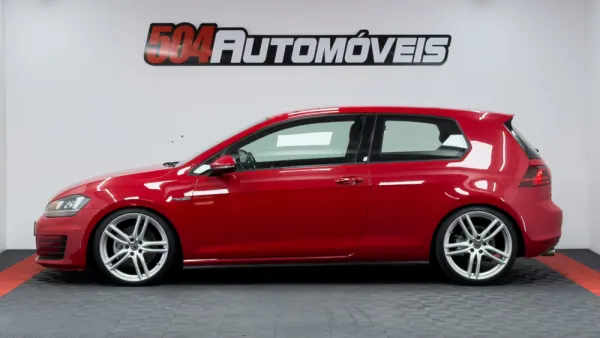 Volkswagen Golf 2.0 TDi GTD 10