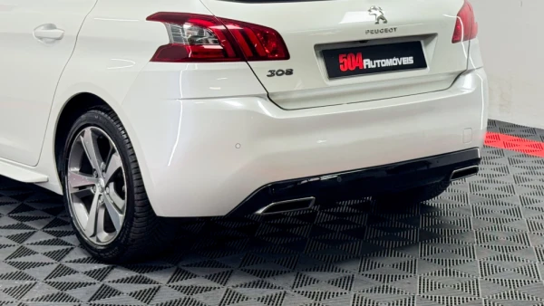 Peugeot 308 1.2 PureTech Style 10