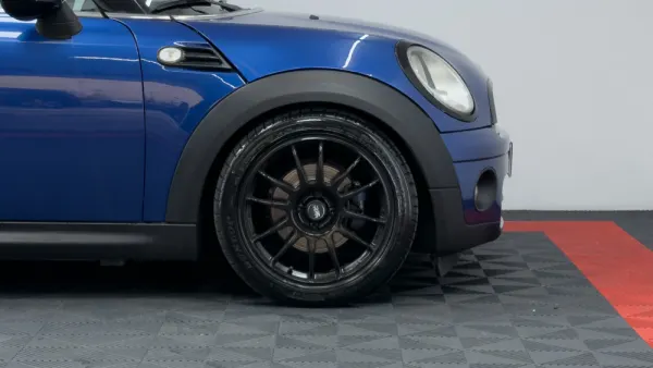 MINI 3 Portas Cooper D 7