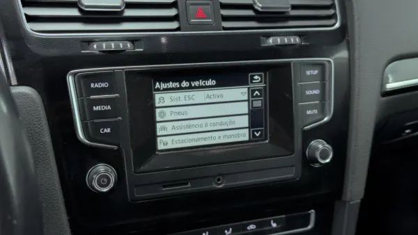 Volkswagen Golf 2.0 TDi GTD 31