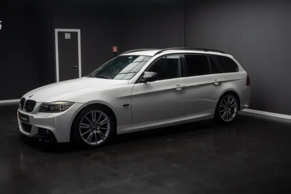 BMW 318 d Pack M 3