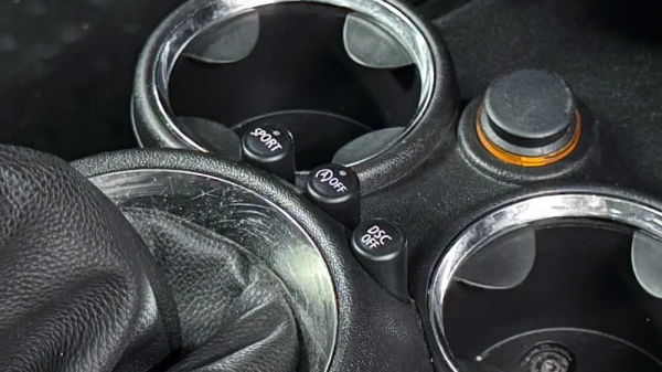 MINI John Cooper Works 19