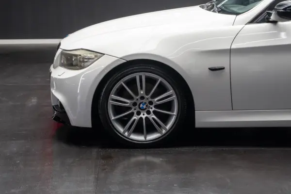 BMW 318 d Pack M 4