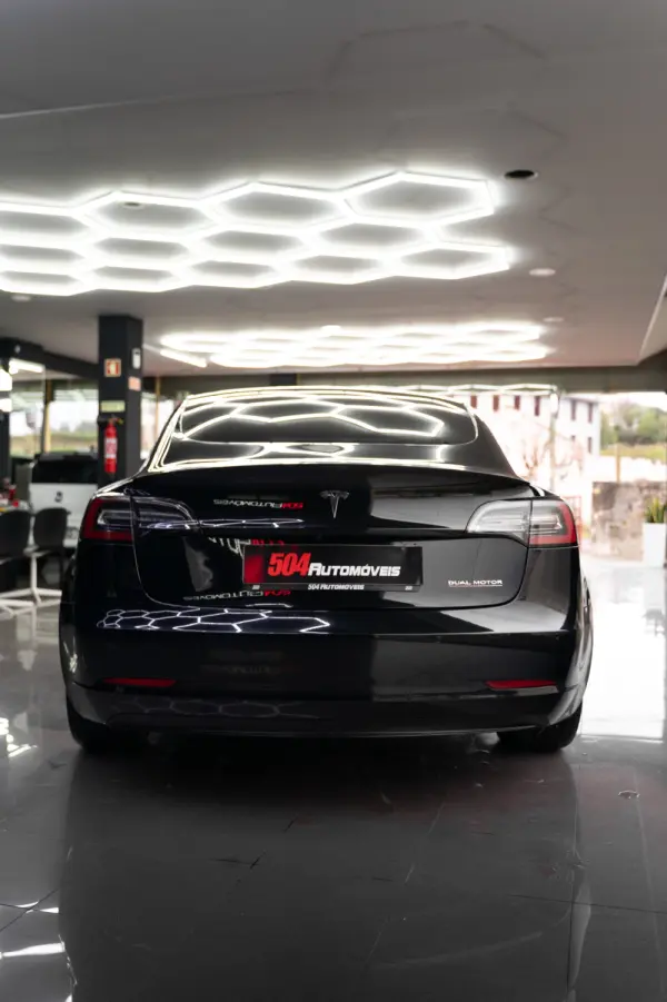 Tesla Model 3 Long Range AWD Dual Motor Performance 11