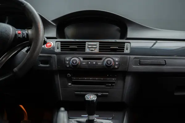 BMW 320 d Coupe 21