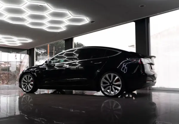 Tesla Model 3 Long Range AWD Dual Motor Performance 8