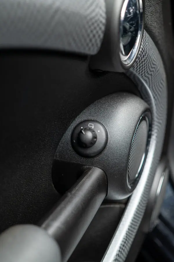 MINI 3 Portas cooper s 16