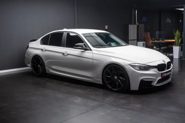 BMW 320 d Sport-Aut. 5