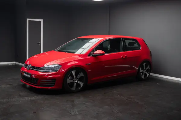 Volkswagen Golf 2.0 TDi GTD 3