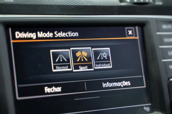 Volkswagen Golf 2.0 TSi GTI DSG 27