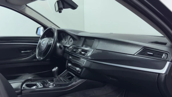BMW 530 d 11