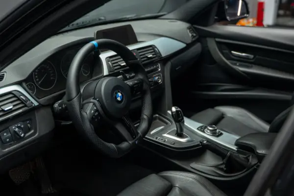 BMW 318 d Auto Pack M 32