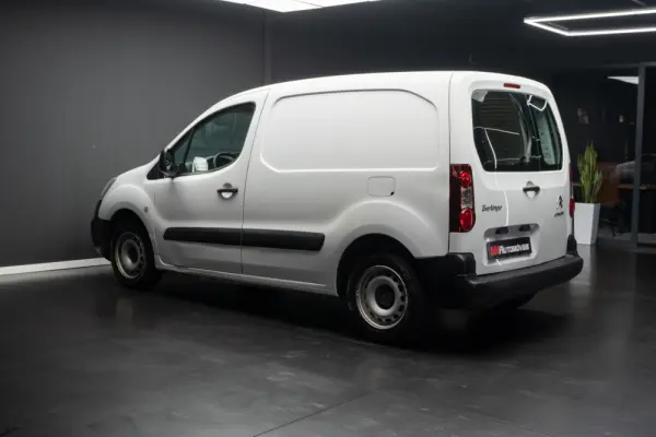 Citroen Berlingo L2 1.6 HDi FAP Nível A 9