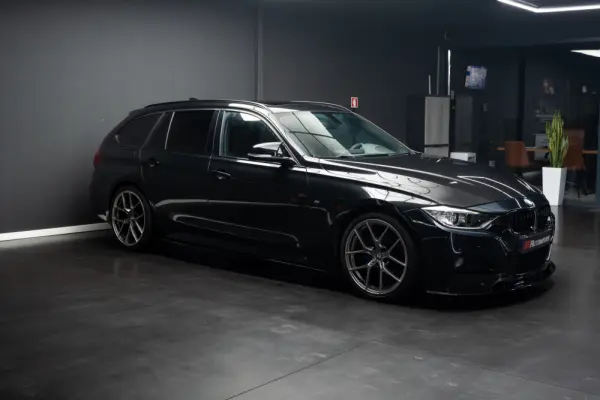 BMW 318 d Auto Pack M 6